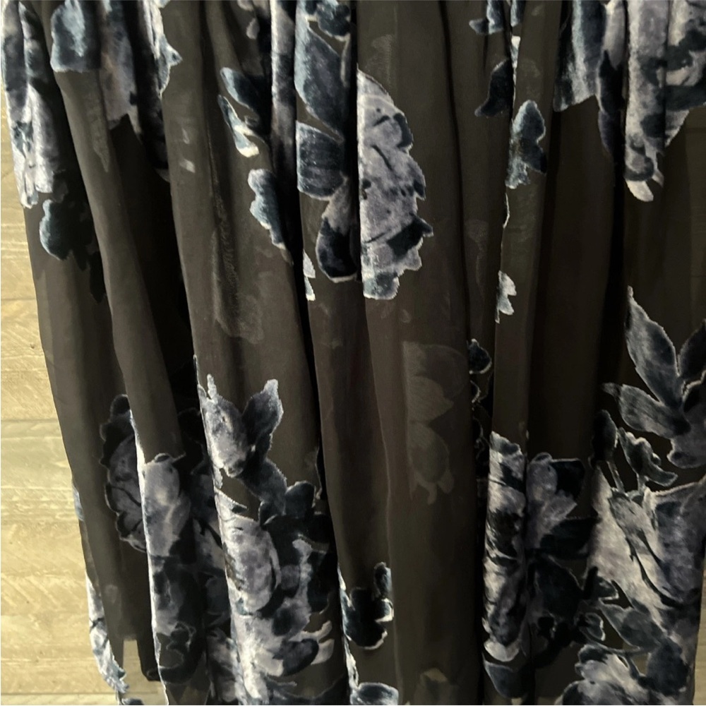 Altar’d State Crushed Velvet Floral Fit & Flare Dress - Picture 3 of 7